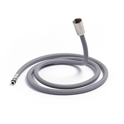 Wyciągany wąż kranowy w nylonowym oplocie